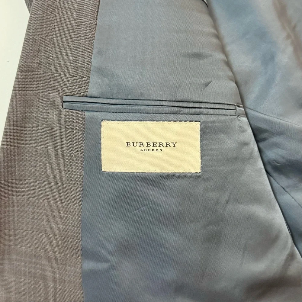 Burberry London Kensington Plaid Wool & Silk 2-Piece Suit – 46R / 42 Waist